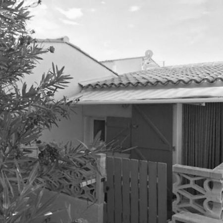 Maison entre mer et étang Le Barcarès Exterior foto