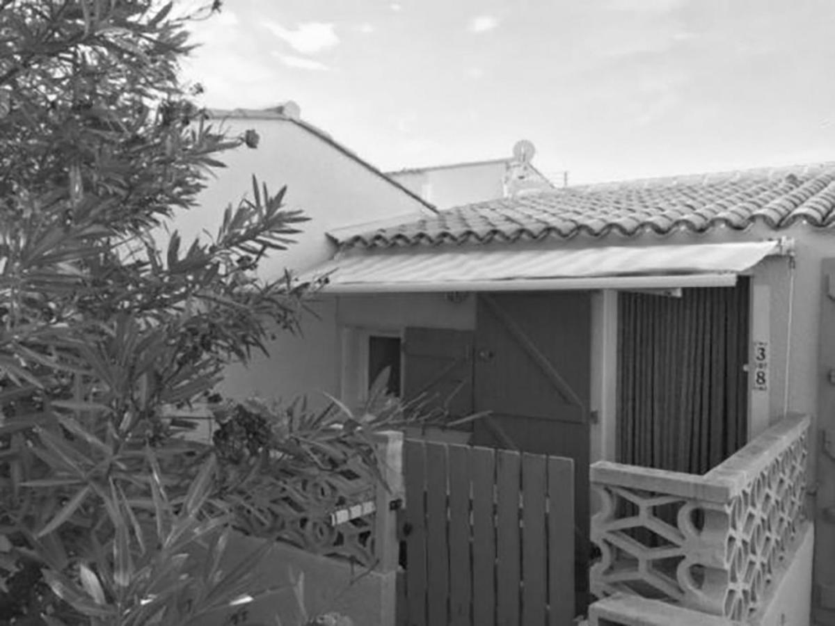 Maison entre mer et étang Le Barcarès Exterior foto